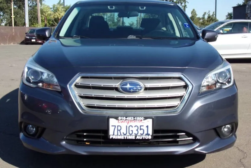 2016 Subaru Legacy 2.5i Premium photo 1