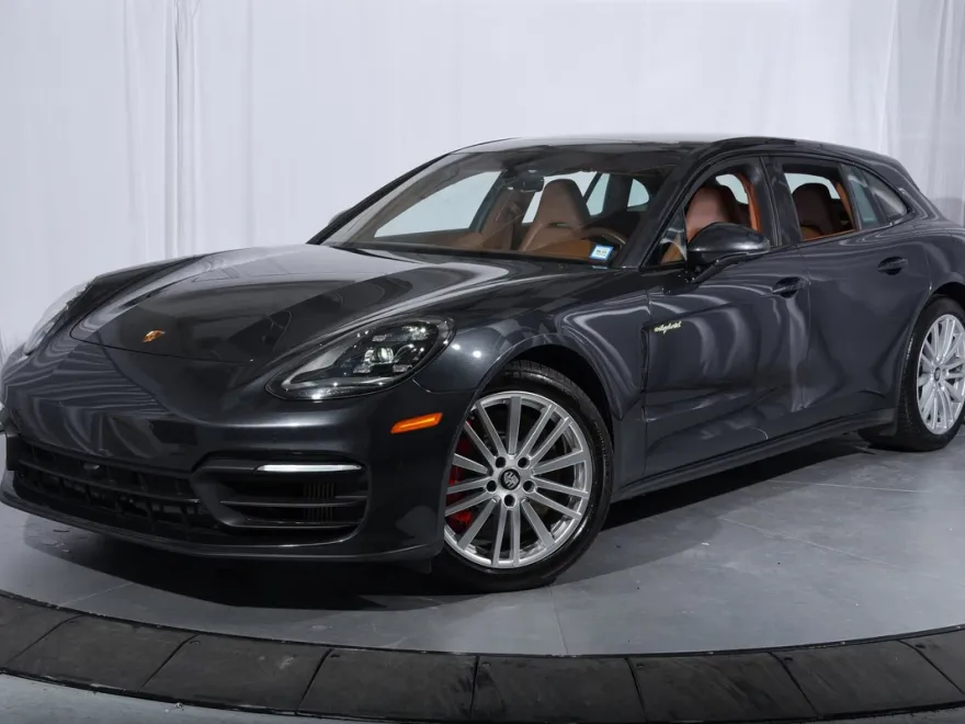 2022 Porsche Panamera E-Hybrid Sport Turismo 4S photo 1