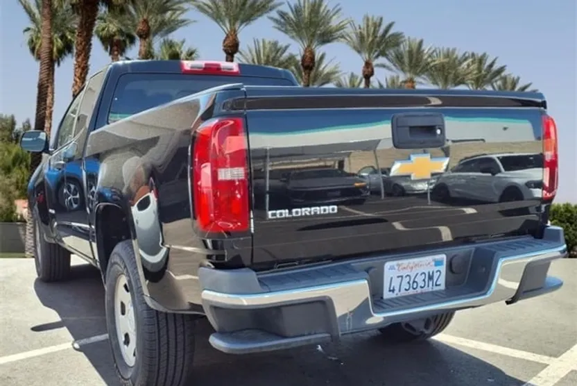 2018 Chevrolet Colorado Work Truck photo 1