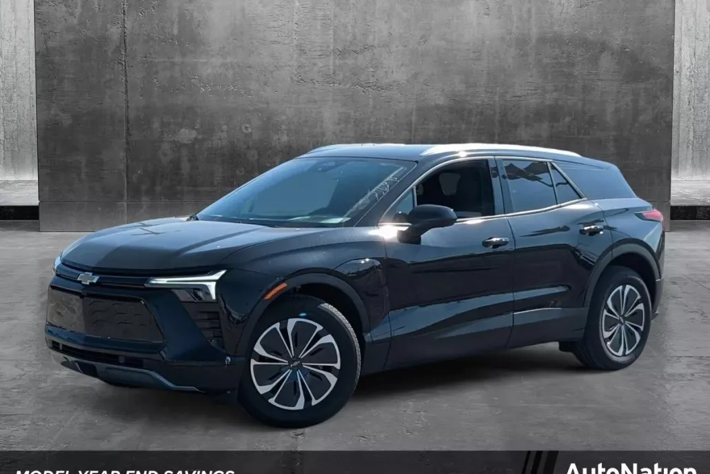 2024 Chevrolet Blazer EV photo 1