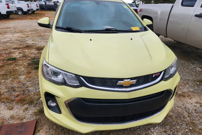 2017 Chevrolet Sonic Premier photo 1