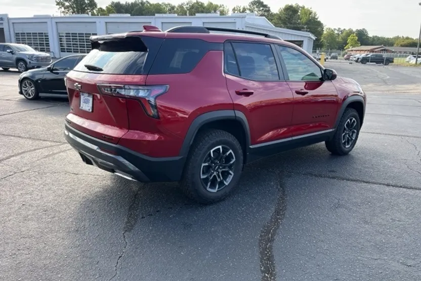 2026 Chevrolet Equinox ACTIV photo 1