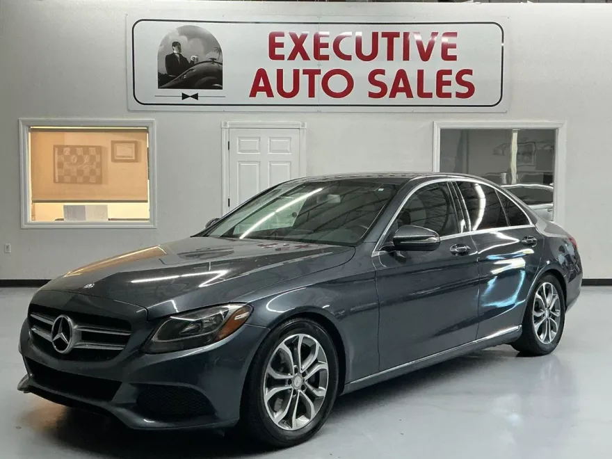 2015 Mercedes Benz C 300 4MATIC Sedan photo 1