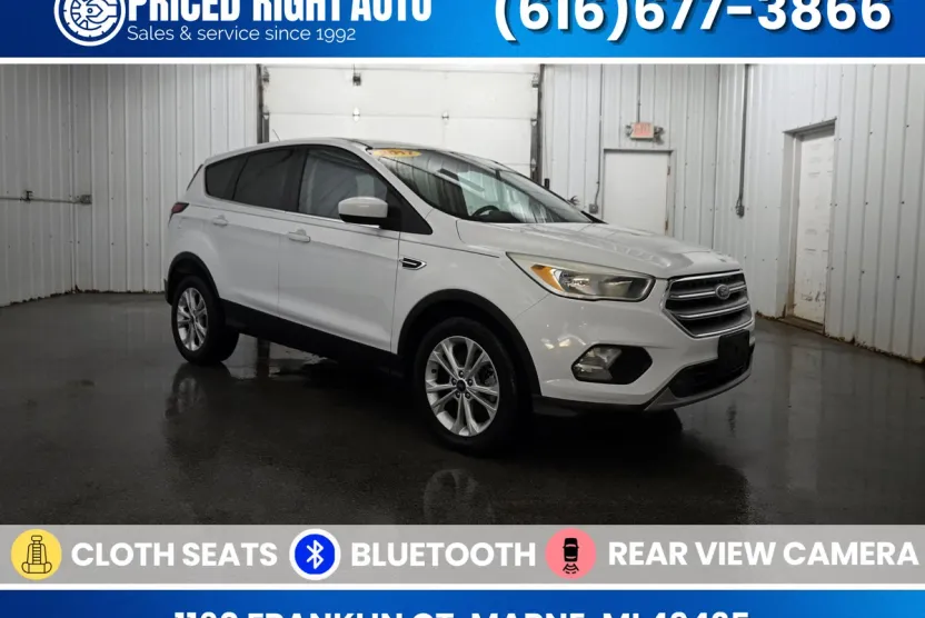 2017 Ford Escape SE photo 1