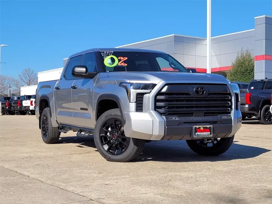 2025 Toyota Tundra SR5 photo 1