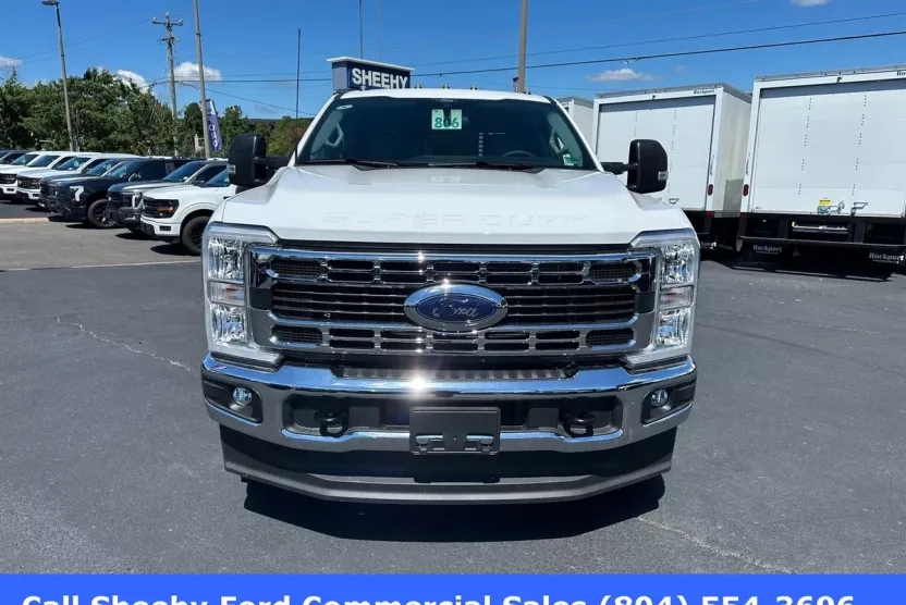 2025 Ford F-350 photo 1