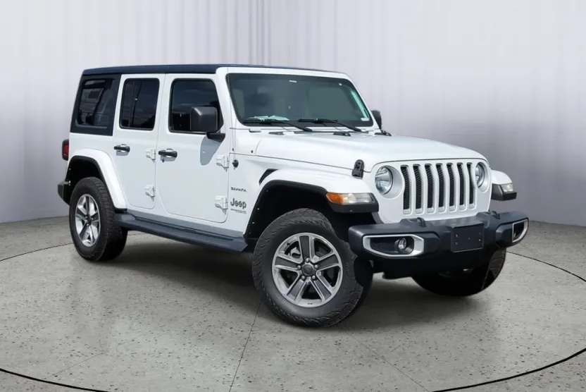 2021 Jeep Wrangler Unlimited Sahara photo 1