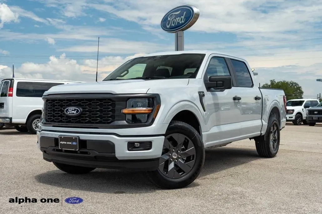 2025 Ford F-150 STX photo 1