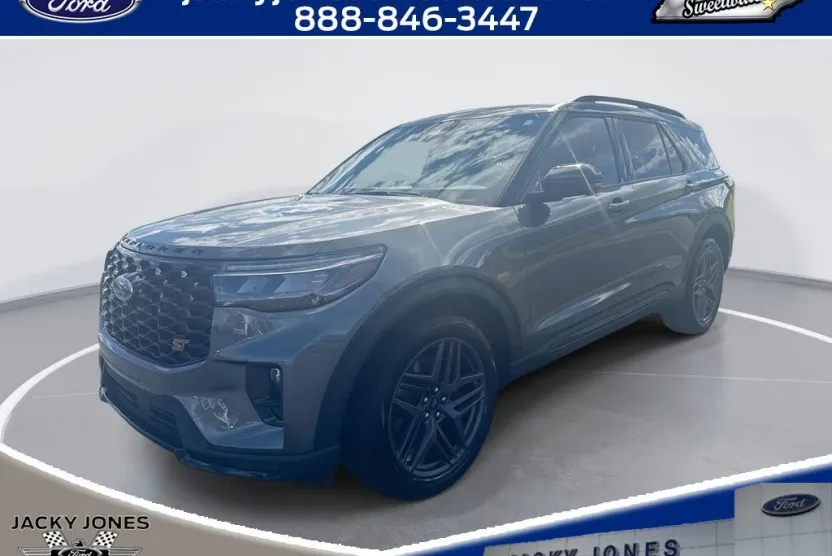 2025 Ford Explorer ST photo 1