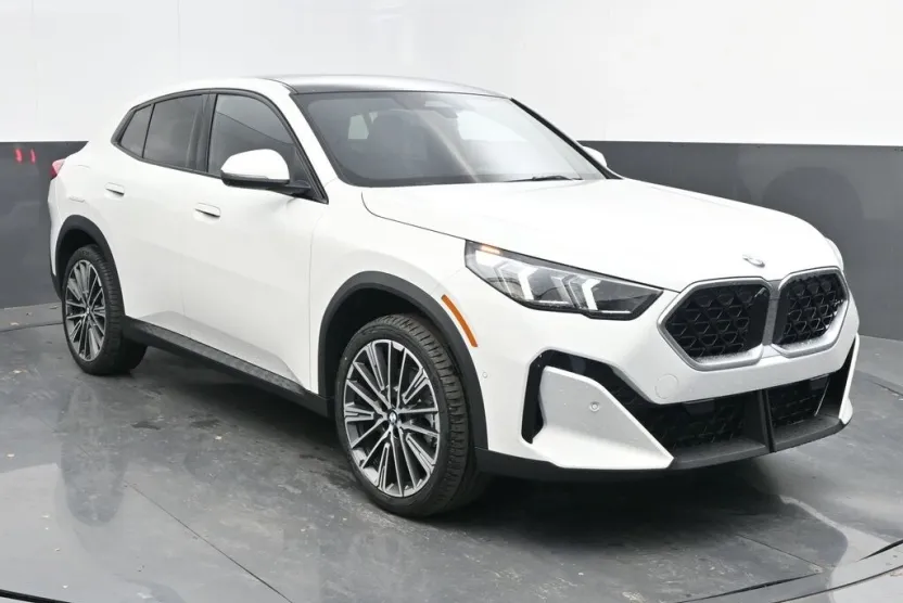 2025 Bmw X2 xDrive28i photo 1