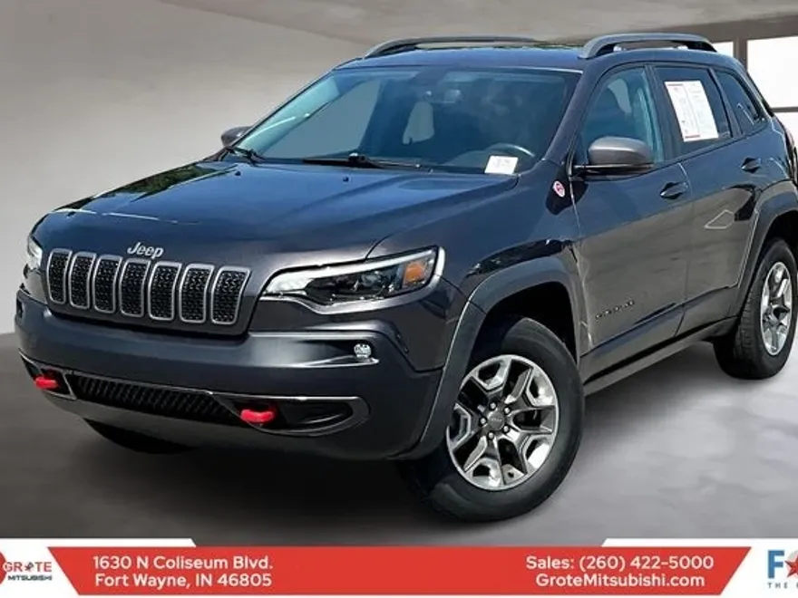 2019 Jeep Cherokee Trailhawk photo 1