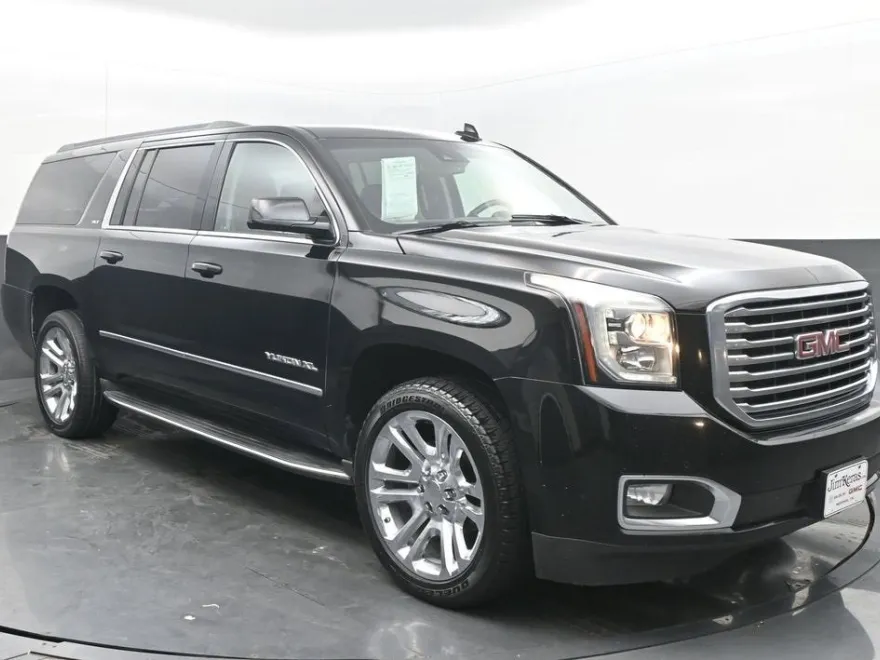 2017 Gmc Yukon XL SLT photo 1