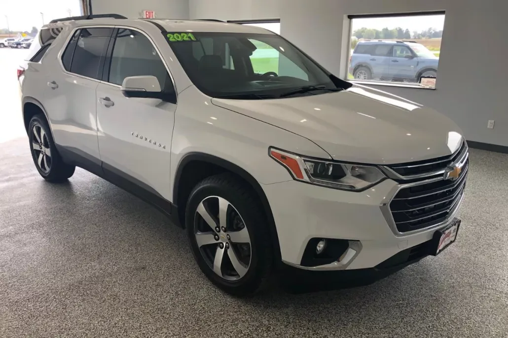 2021 Chevrolet Traverse Leather photo 1