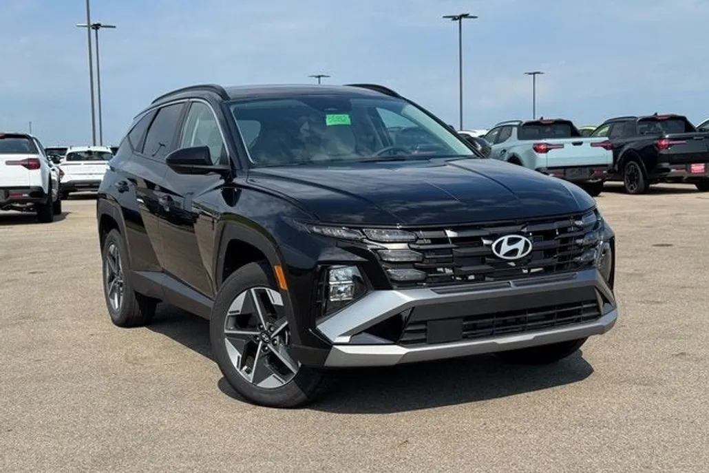 2025 Hyundai Tucson SEL photo 1