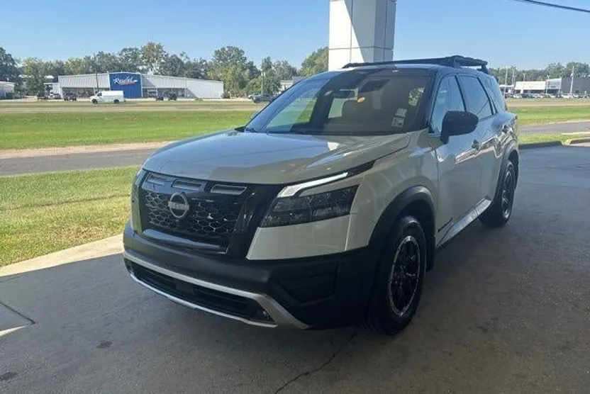 2023 Nissan Pathfinder Rock Creek photo 1