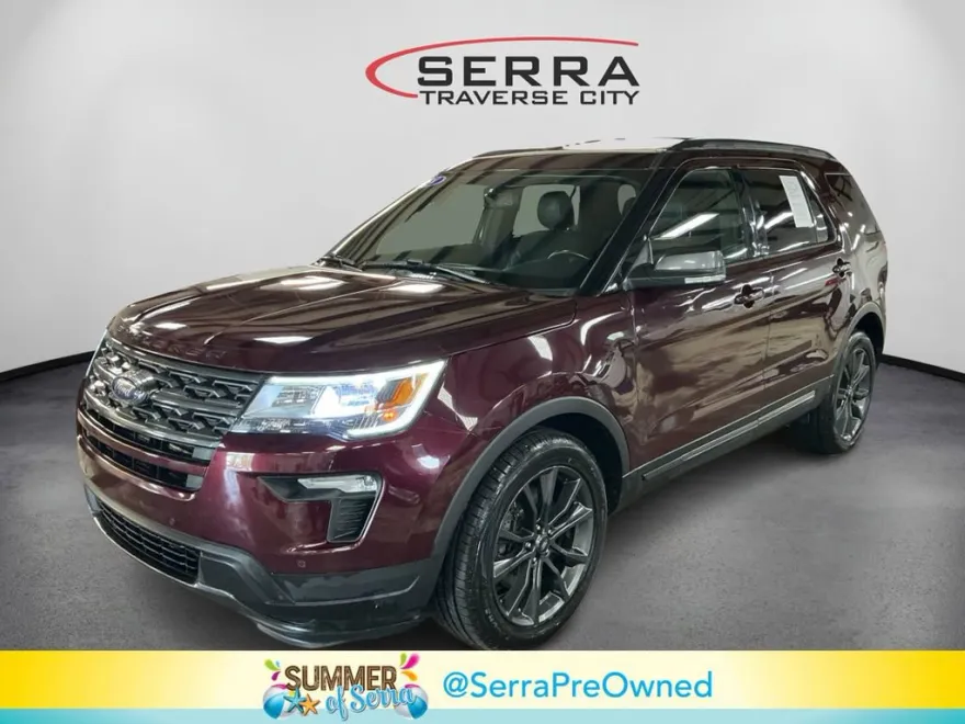2018 Ford Explorer XLT photo 1