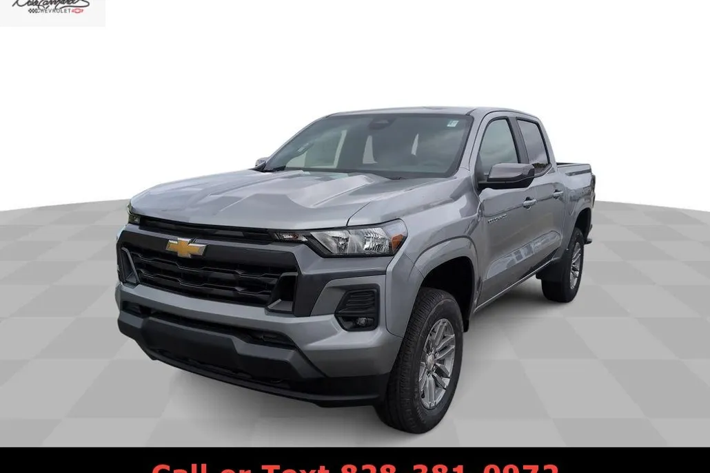 2024 Chevrolet Colorado LT photo 1
