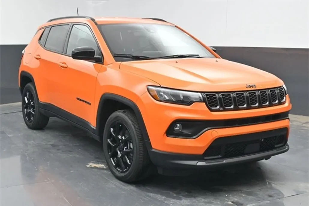 2026 Jeep Compass Latitude photo 1