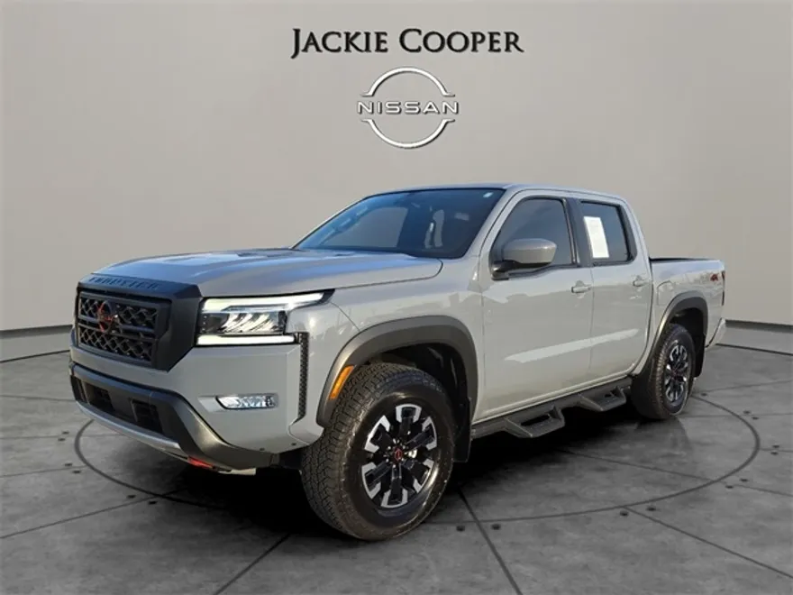 2024 Nissan Frontier PRO-4X photo 1