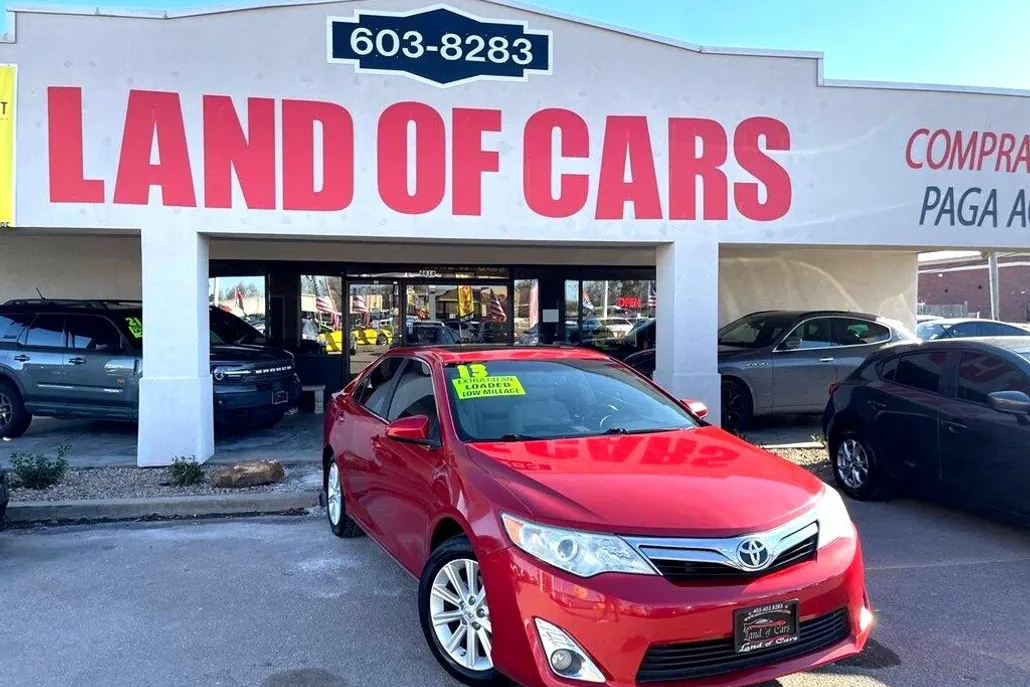 2013 Toyota Camry L photo 1