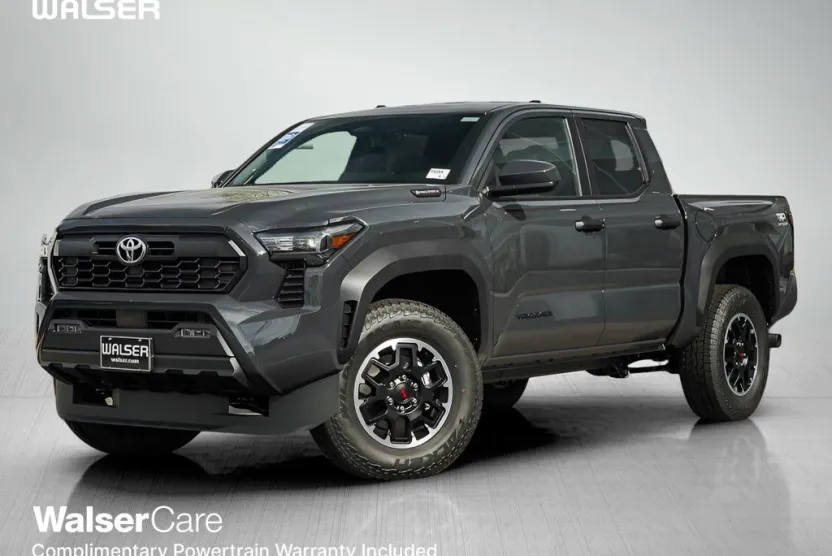 2025 Toyota Tacoma TRD Off-Road Double Cab photo 1