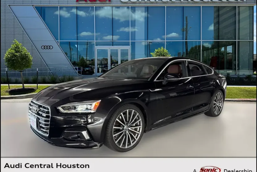 2018 Audi A5 Prestige photo 1