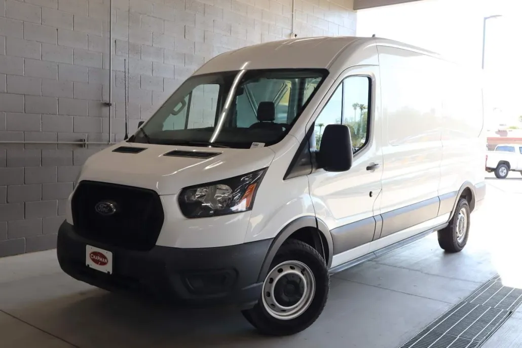 2022 Ford Transit photo 1
