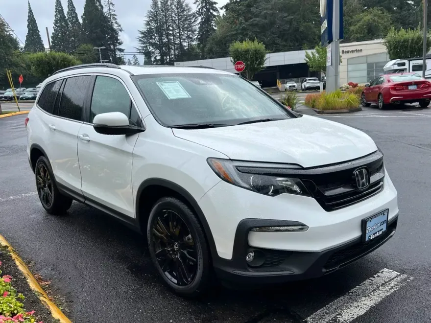 2021 Honda Pilot Special Edition photo 1