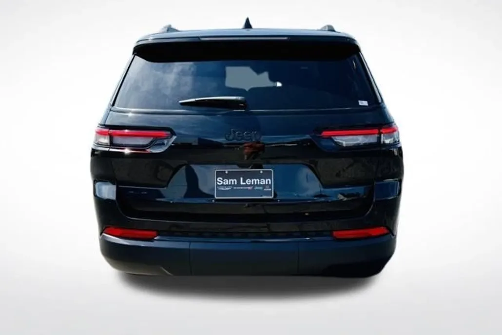 2025 Jeep Grand Cherokee Altitude X photo 1