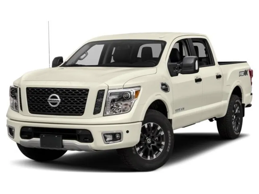 2018 Nissan Titan PRO-4X photo 1