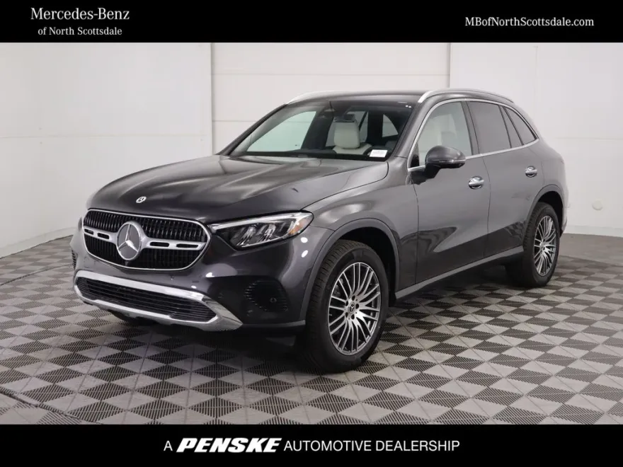 2026 Mercedes Benz GLC 300 4MATIC photo 1