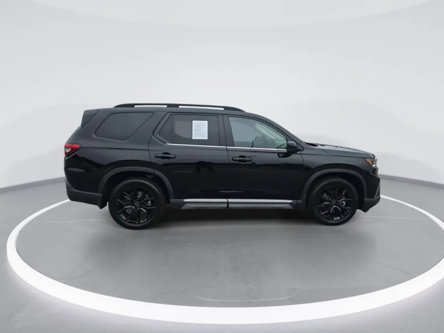 2025 Honda Pilot Elite photo 1