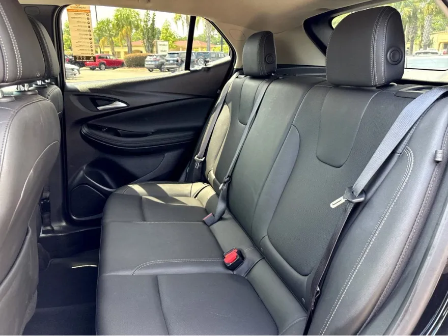 2024 Buick Encore GX Sport Touring photo 1