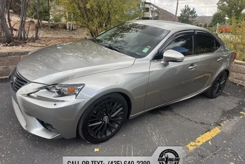 2014 Lexus IS 250 photo 1