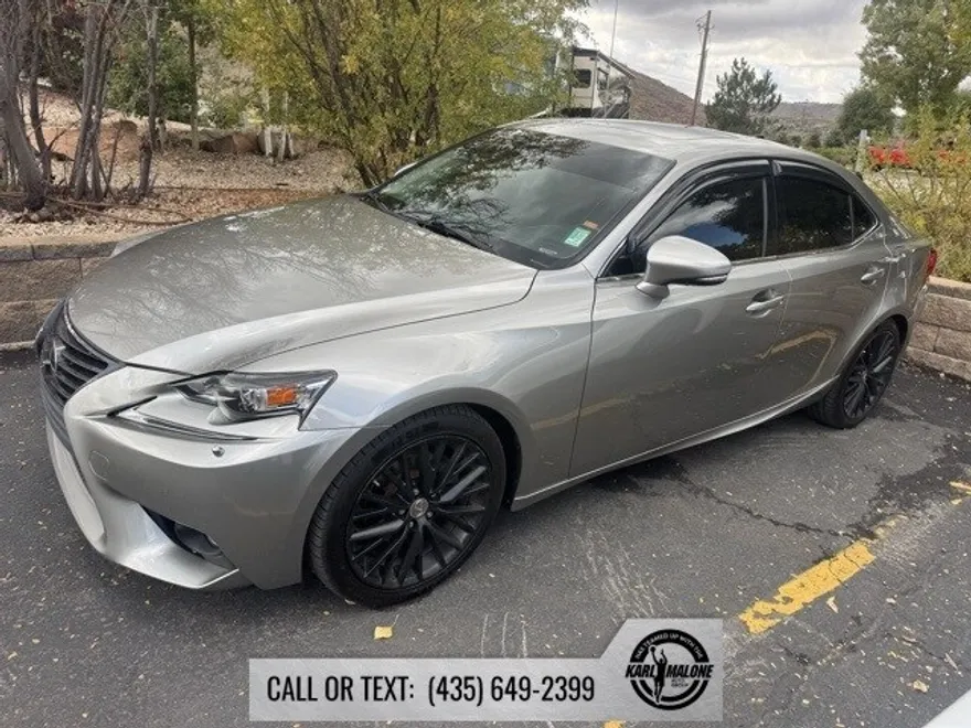 2014 Lexus IS 250 photo 1