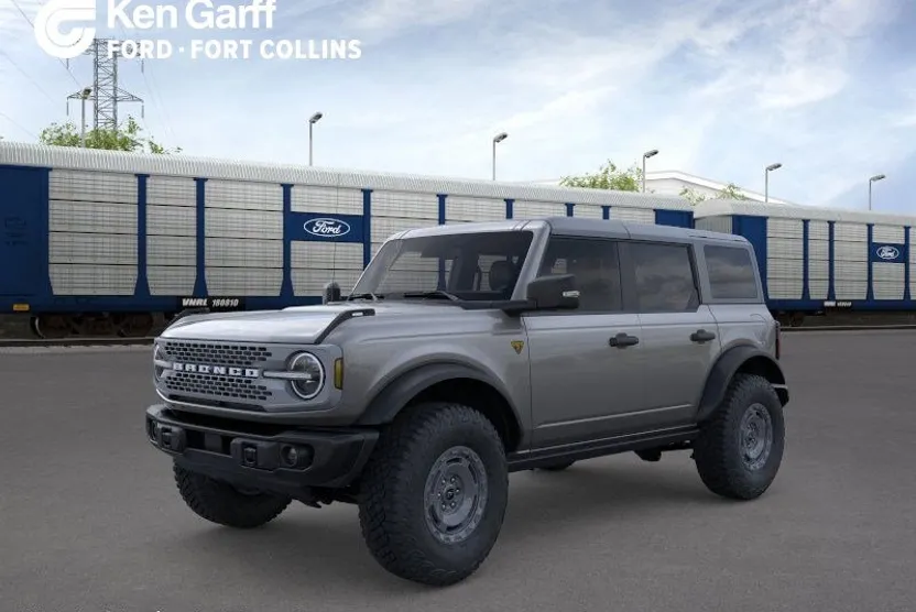 2025 Ford Bronco Badlands photo 1