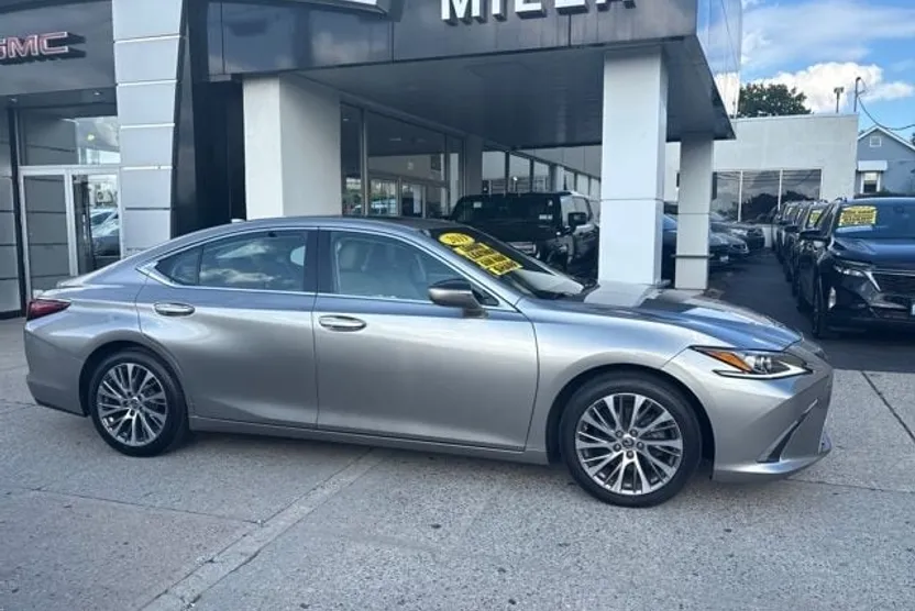 2019 Lexus ES 350 photo 1