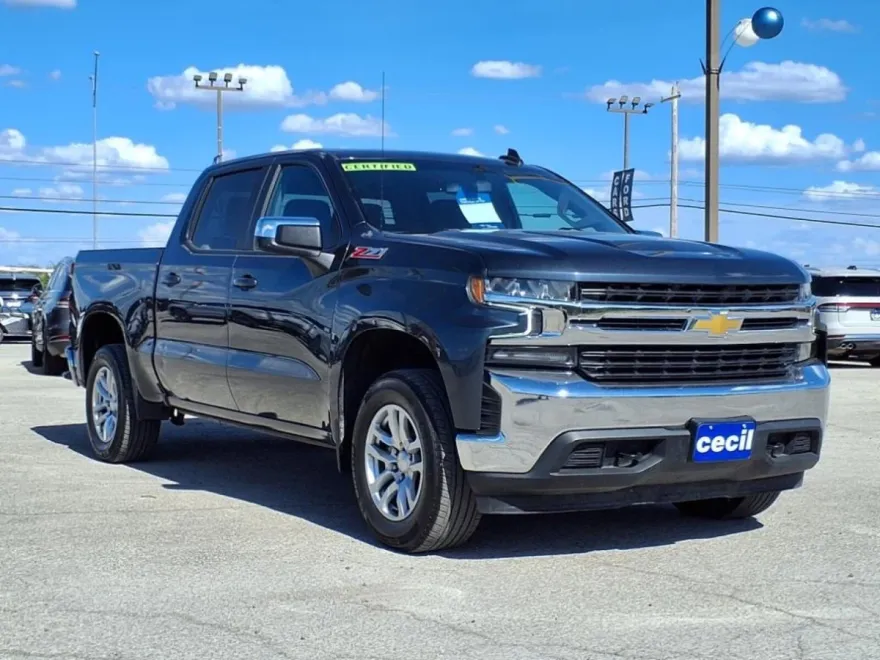 2021 Chevrolet Silverado 1500 LT photo 1