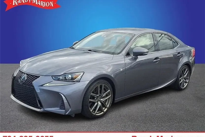 2019 Lexus IS 300 photo 1