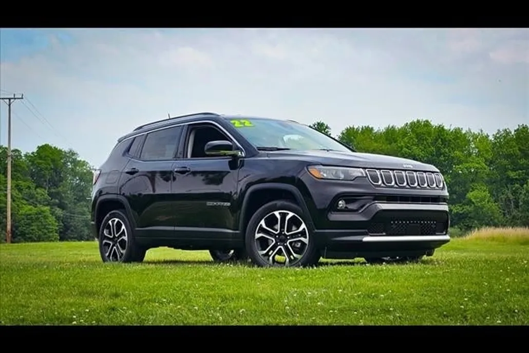 2022 Jeep Compass Limited photo 1