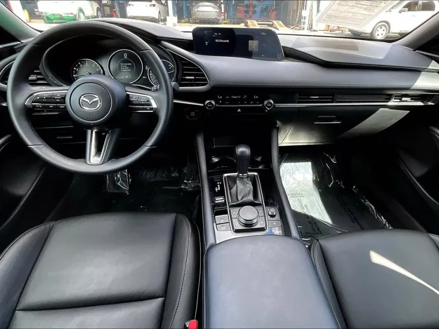 2025 Mazda Mazda3 Hatchback 2.5 Select Sport photo 1