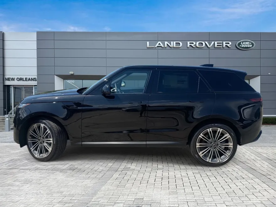 2025 Land Rover Range Rover Sport SE photo 1