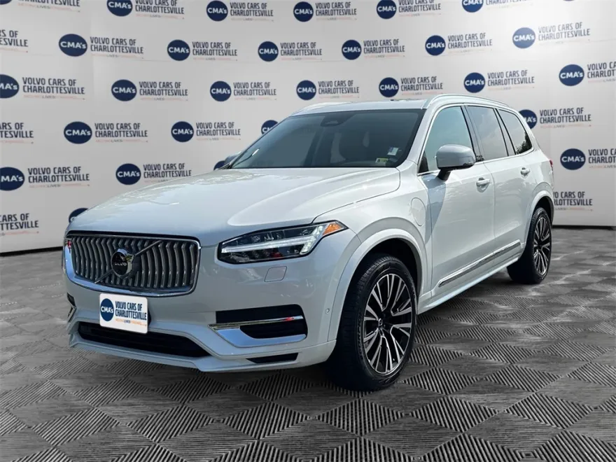 2025 Volvo XC90 Recharge T8 Plus photo 1