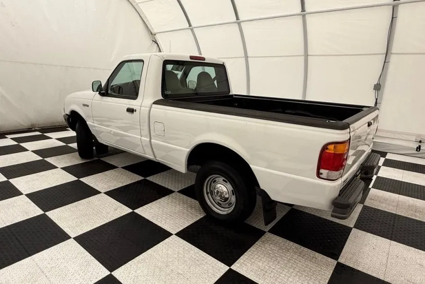 1999 Ford Ranger XL photo 1