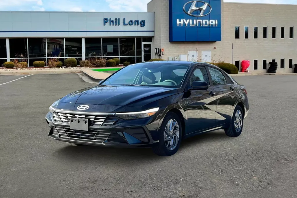 2025 Hyundai Elantra Hybrid Blue photo 1