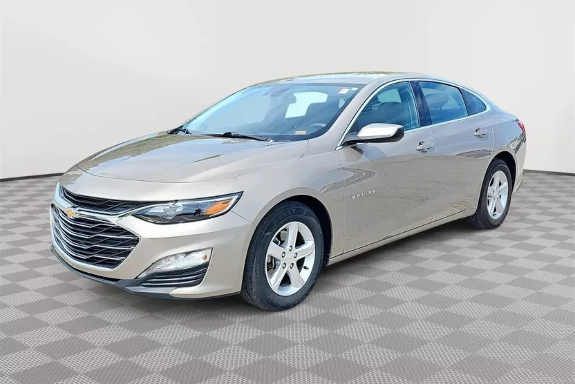 2023 Chevrolet Malibu 1LT photo 1