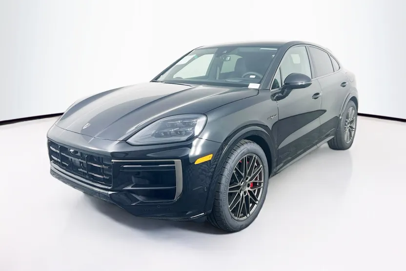 2025 Porsche Cayenne Turbo E-Hybrid Coupe photo 1