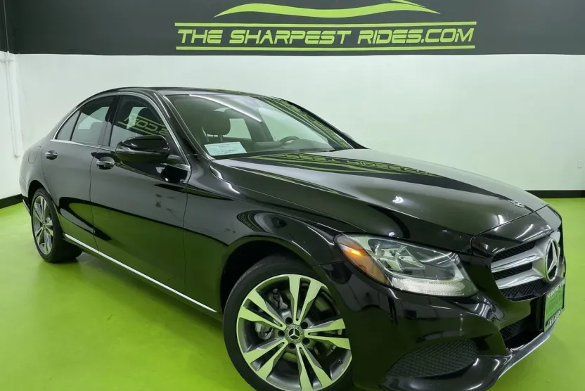 2018 Mercedes Benz C 4MATIC photo 1