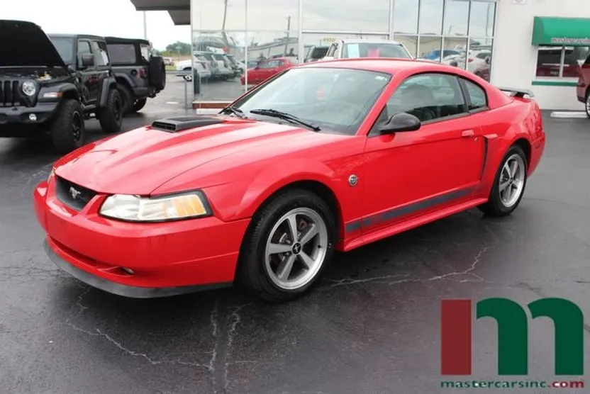 2004 Ford Mustang Mach 1 Premium photo 1