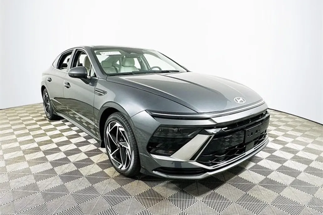 2024 Hyundai Sonata SEL Convenience photo 1